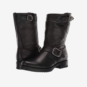 NIB Frye Veronica Short Boot, Black, Size 8.5